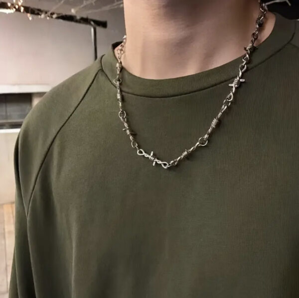 Barbed Wire Chain - Image 2