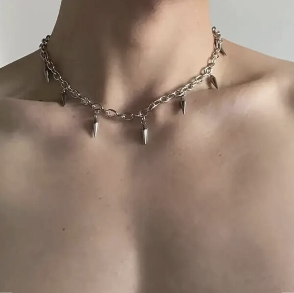Spike chain - Image 2